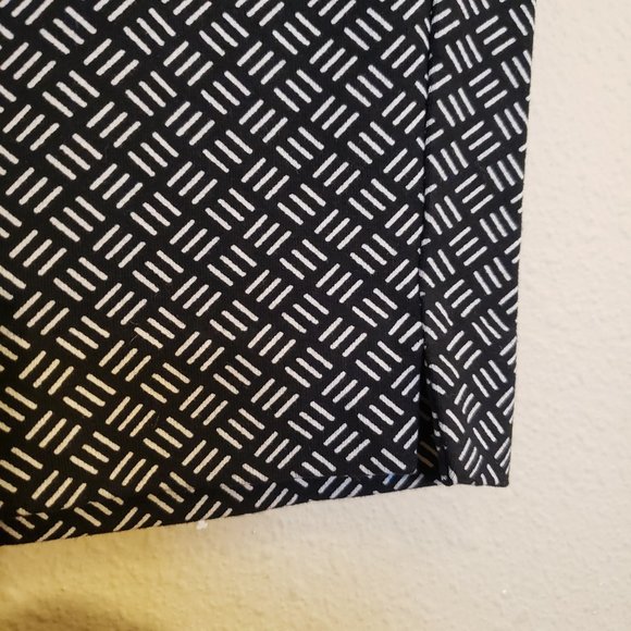 J. Jill Wearever Forward Seam Slim Ankle Pant Black and White size XL - Picture 4 of 8